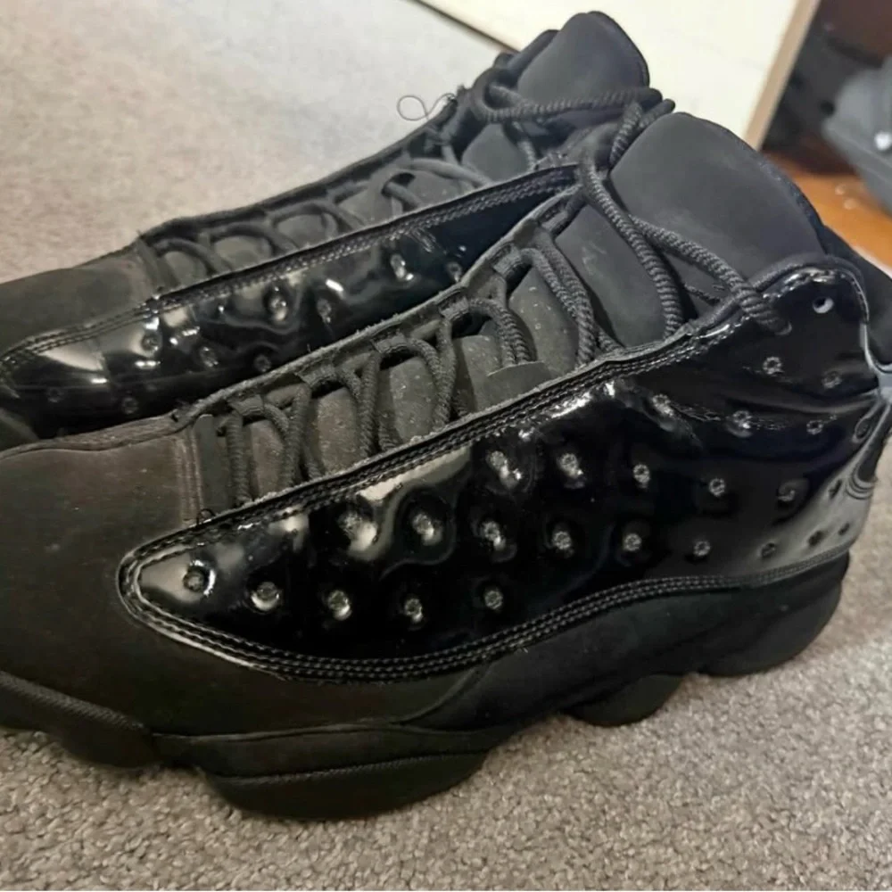 Jordan 13 Cap and Gowns size 11.5